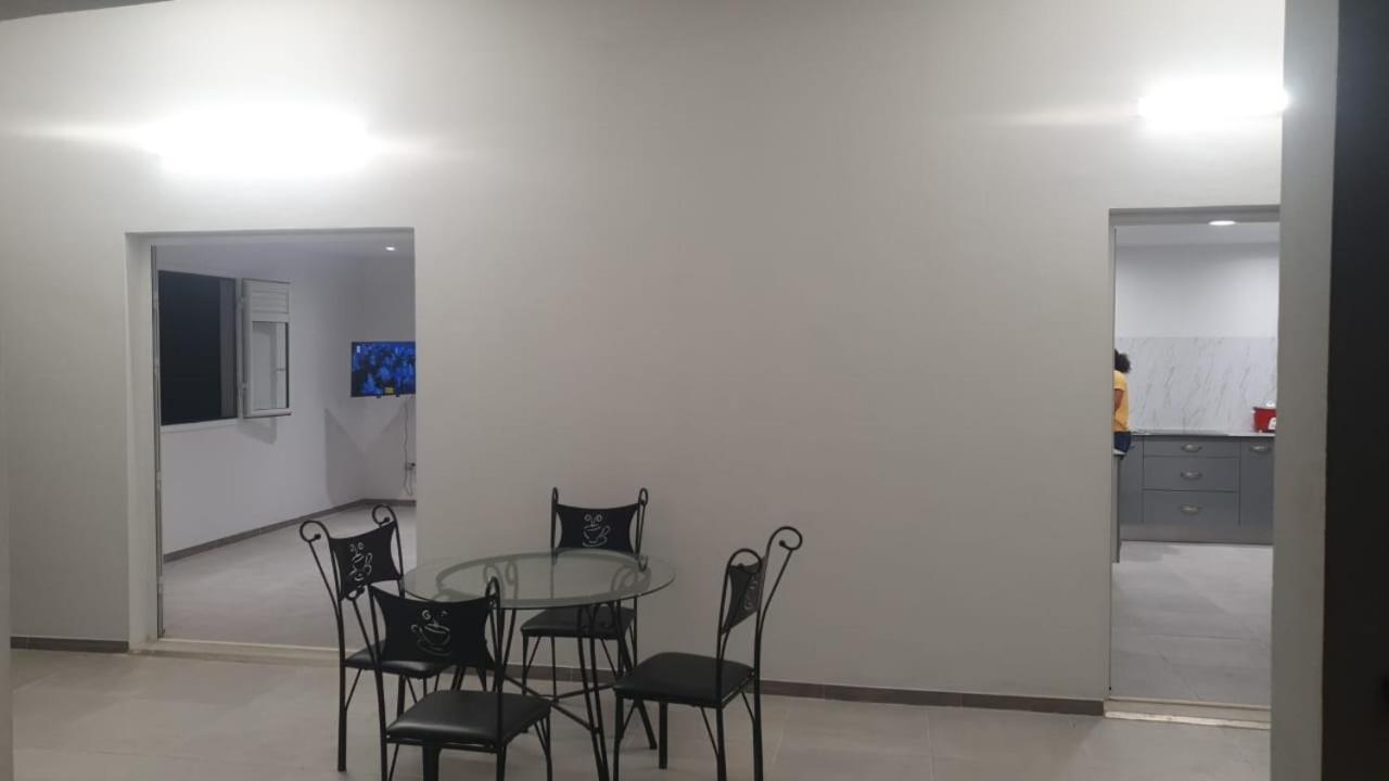 Villa Les Mahoganys Riviere-Salee Bagian luar foto