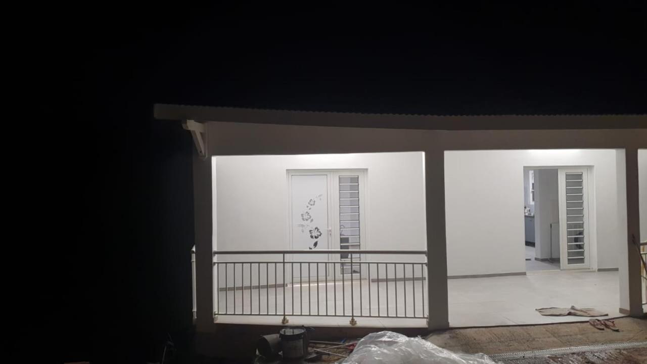 Villa Les Mahoganys Riviere-Salee Bagian luar foto