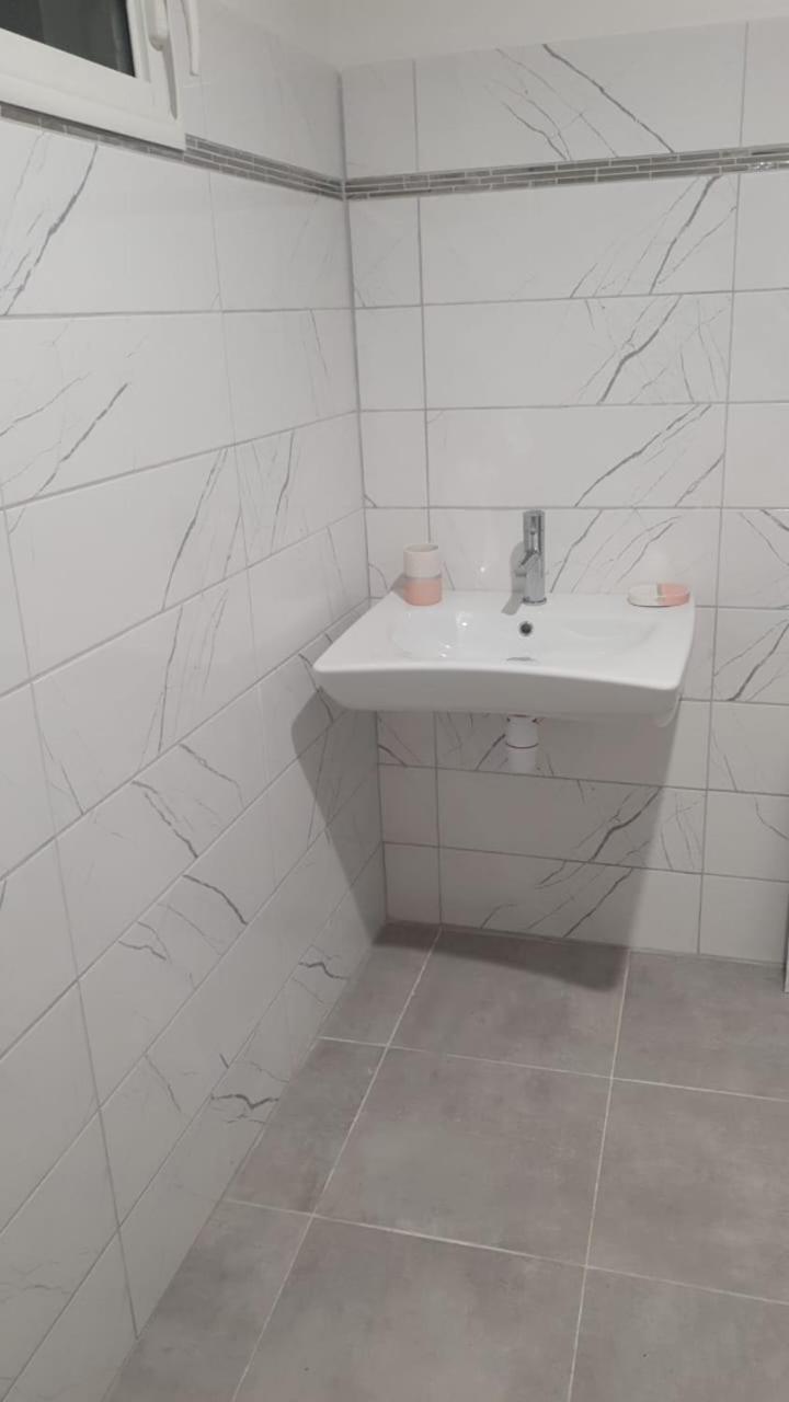 Villa Les Mahoganys Riviere-Salee Bagian luar foto