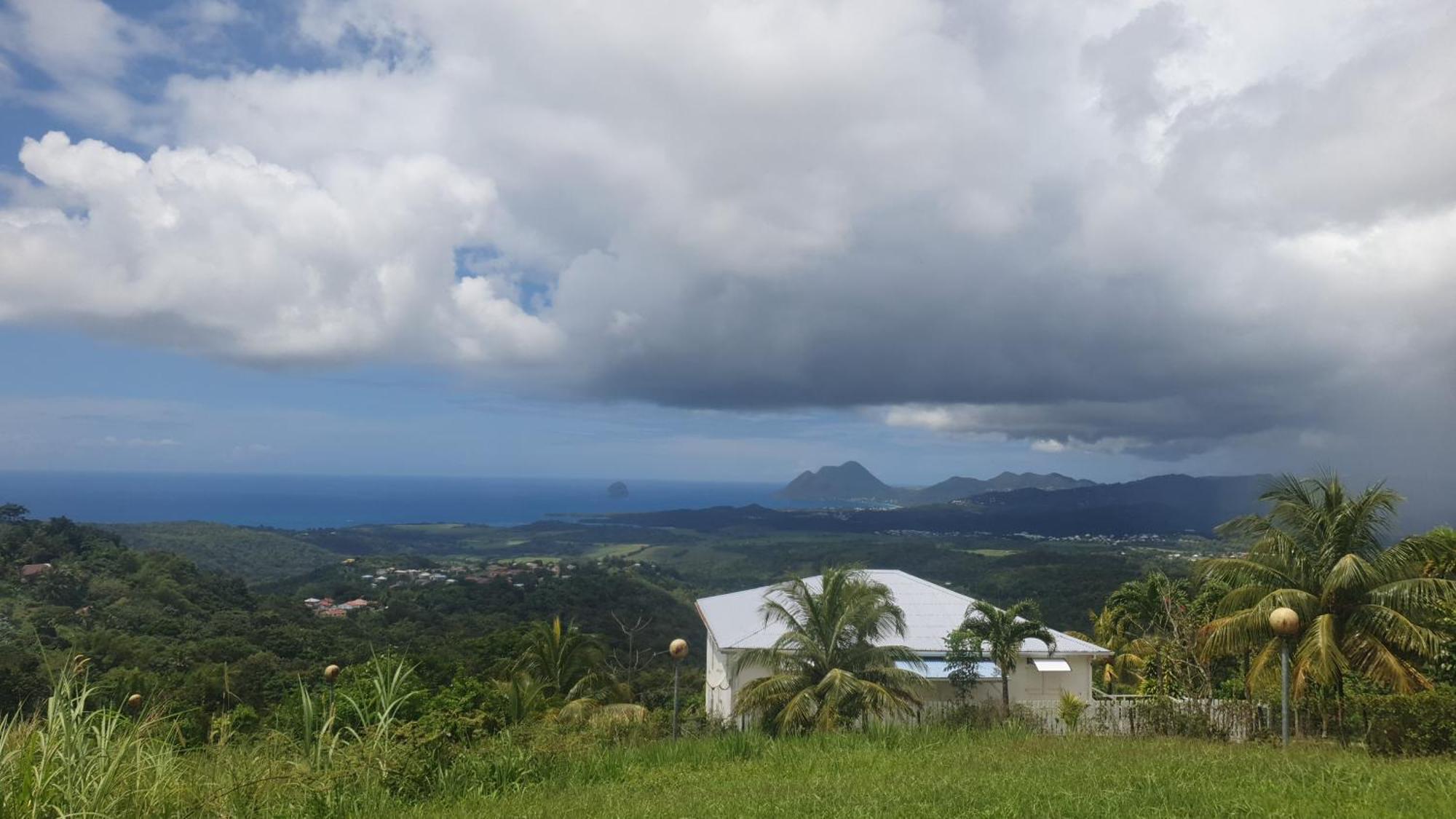 Villa Les Mahoganys Riviere-Salee Bagian luar foto